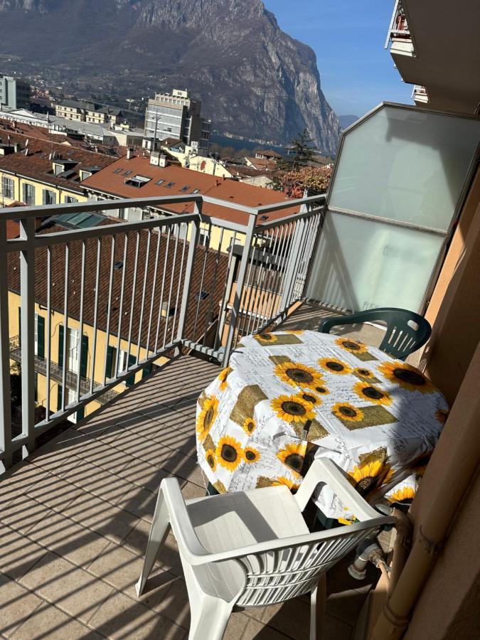 Love Loft Casa Vacanza Lecco Exterior photo